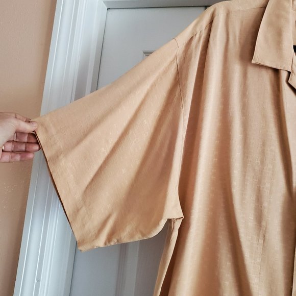 Tommy Bahama Button up shirt - Picture 10 of 10